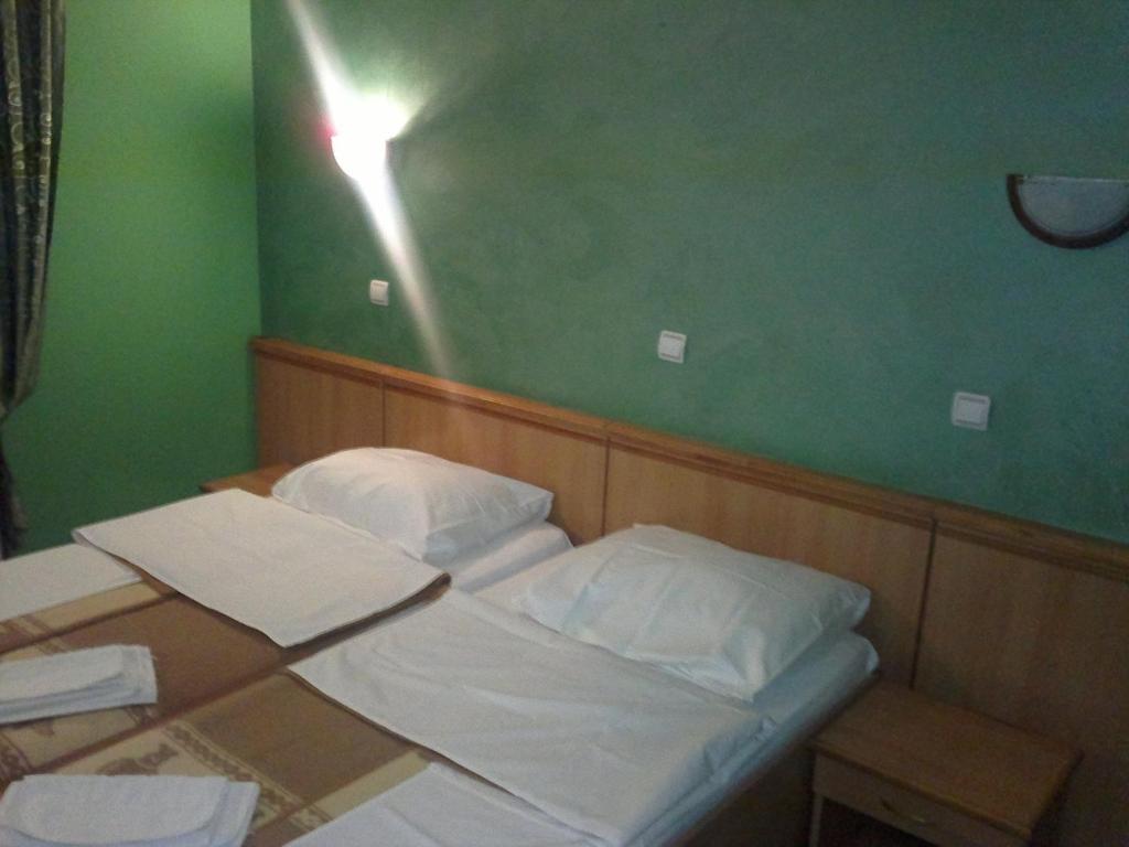Guest Accommodation Kordun Nowy Sad Pokój zdjęcie